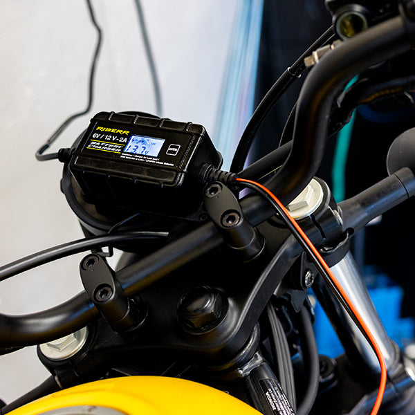 Riderr 2.0A Battery Charger