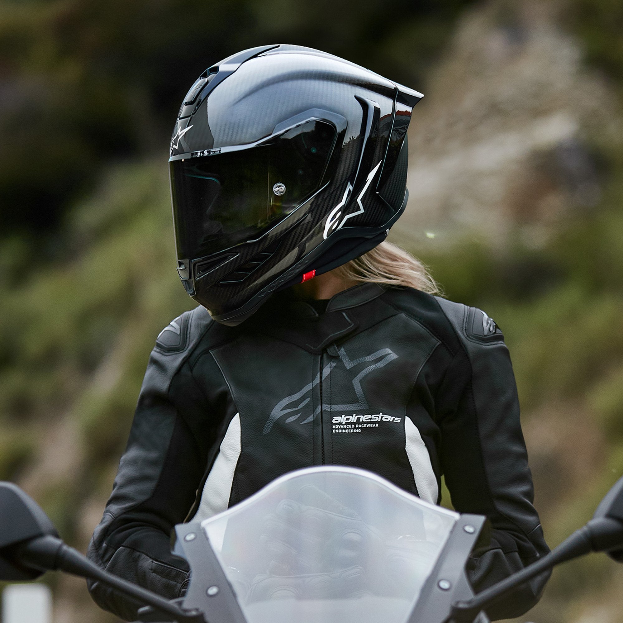 Alpinestars Supertech R10 ECE 2206 FIM Helmet - Black Carbon