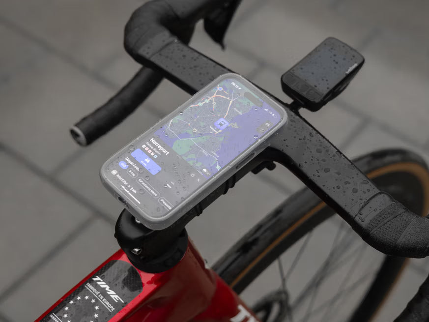 Quad Lock MAG Poncho iPhone 16 Pro