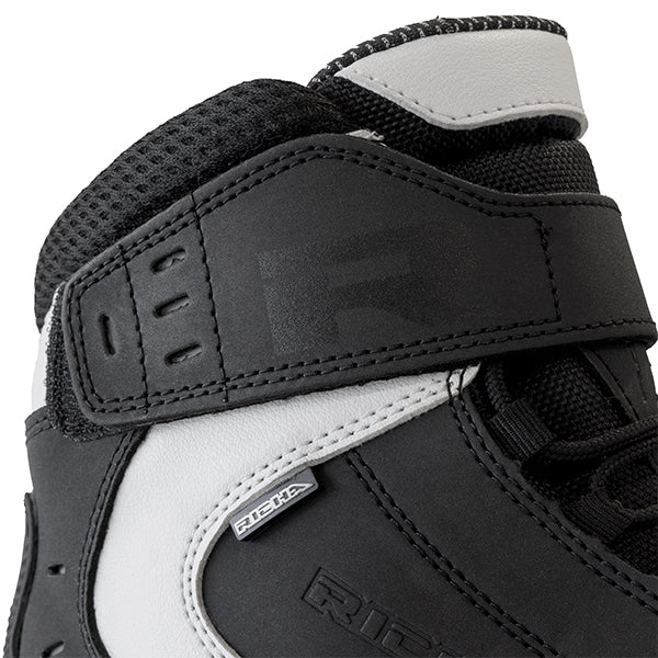 Richa Slick Waterproof Short Boots - Black / White