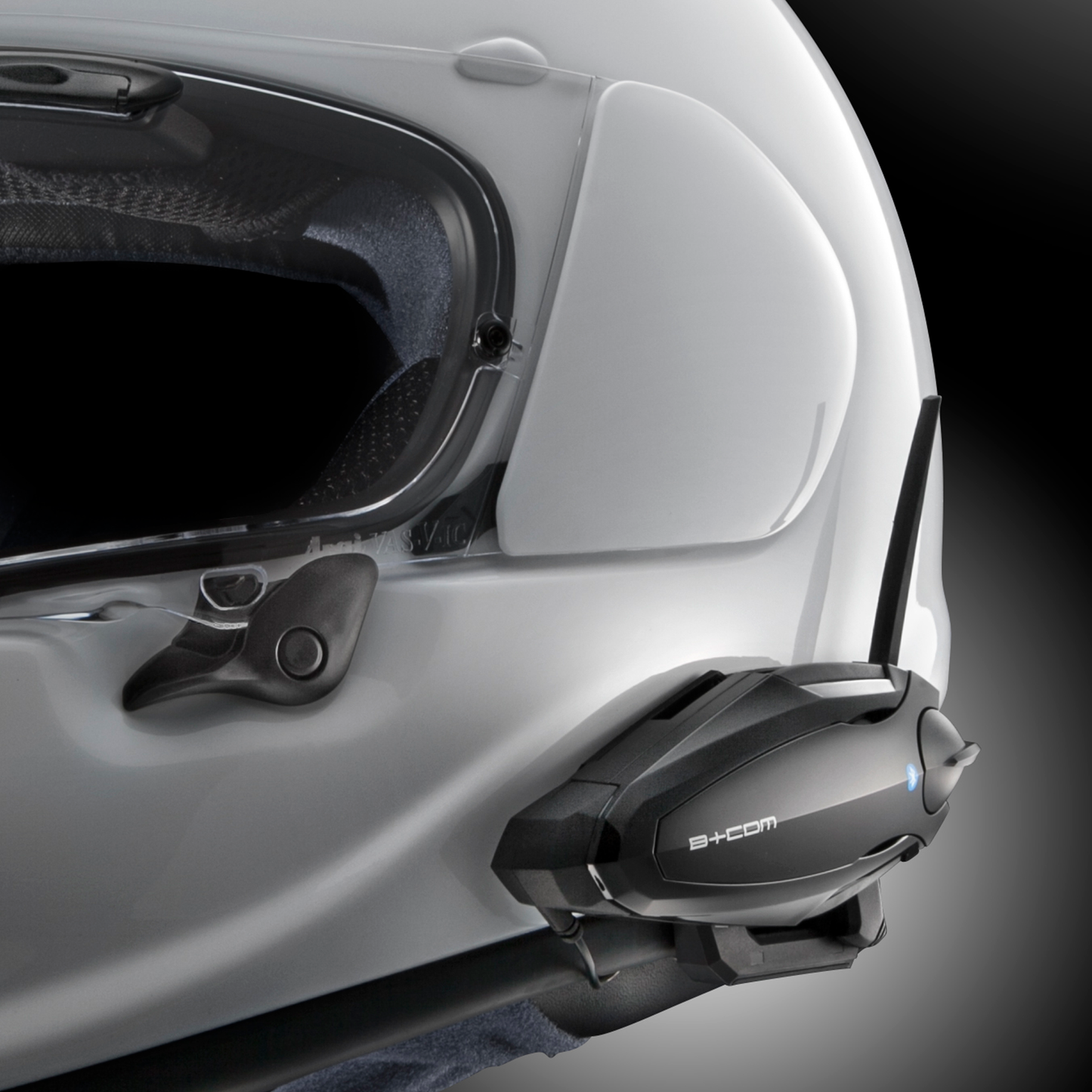 Arai Quantic Full Face Helmet - Solid Diamond White