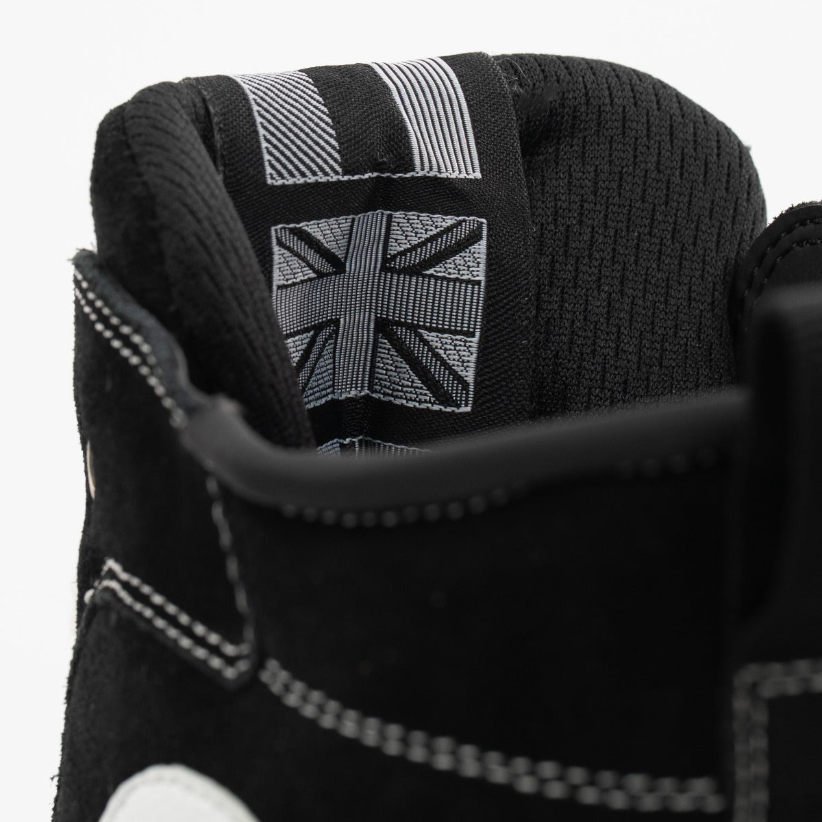 Spada Strider S CE WP Trainers Black / White