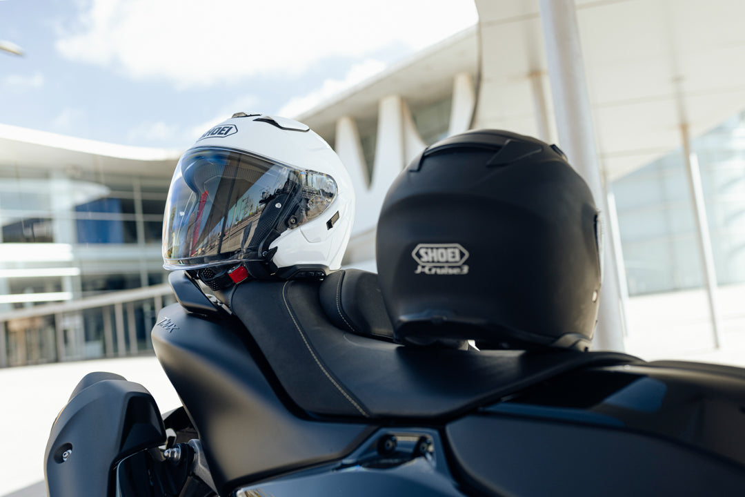 Shoei J-Cruise 3 Plain Black Helmet